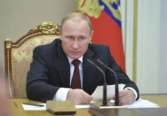U.S. Congress readies new sanctions on Russia