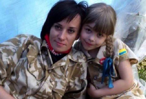 Ukrainian neo-Nazi Marusya Zveroboy called to crush pitiless Russian journalists