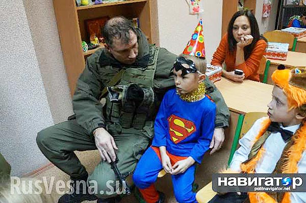 «Au début on a pilonné notre quartier, après maman est morte et papa est resté quelque part” – les enfants du Donbass