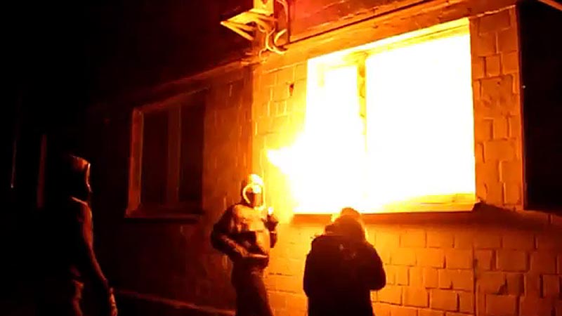 Ukraine : des locaux du Parti Communiste incendiés à Kiev