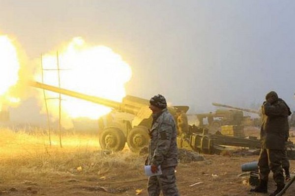 Ukrainian criminal army used heavy artillery to shell suburbs of Yasinivataya again