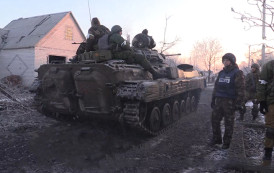 Армия ДНР отводит войска и тяжелое вооружение