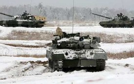 Tanques de las Fuerzas Armadas de Ucrania se están concentrando cerca de Volnovaja y toman posiciones de batalla