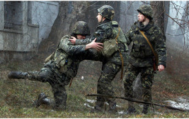 New York Times: Soldados ucranianos borrachos en retirada siembran el caos