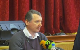 Стрелков в Екатеринбурге: “Донбасс рвался в Россию сильнее, чем Крым”