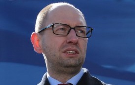Yazenyuk called Ukrainians “to think about next generations” (Video)
