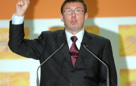 Lider partii Poroszenki jest pewny wznowienia wojny