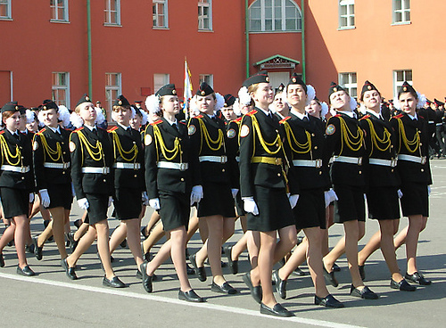 Live ab 6 Uhr: Russische Städte zelebrieren 9. Mai mit Siegesparaden