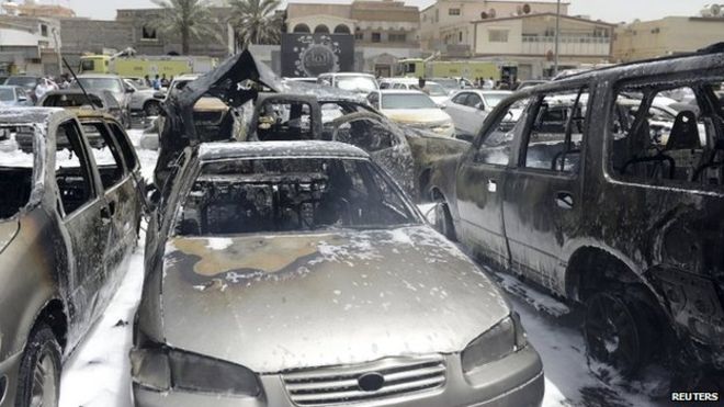 Saudi Arabian mosque hit by bomb attack