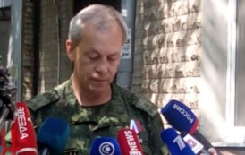 Militants from Azov territorial battalion took over a school in Mariupol