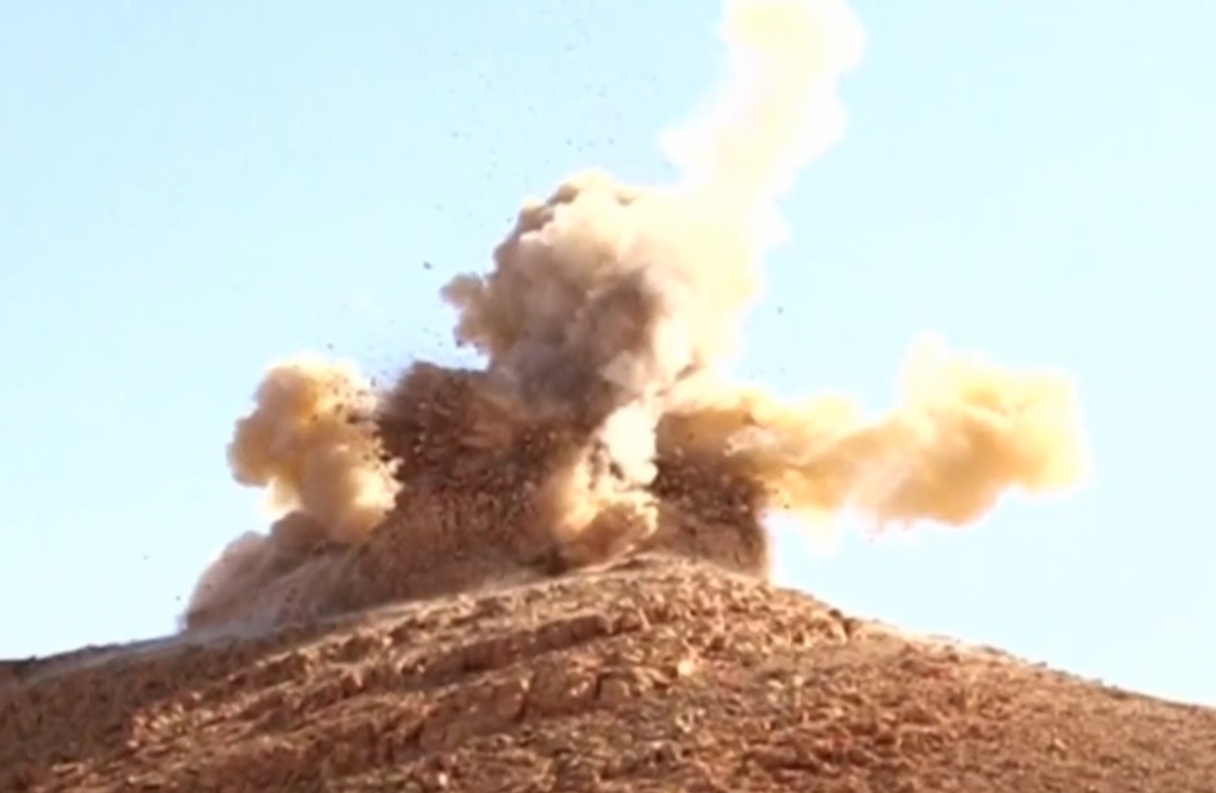 ISIS extremists blow up 2 historic shrines in Palmyra, Syria