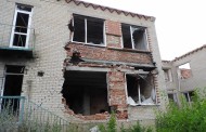 Four residential houses ruined by Ukrainian shelling in Staromikhailovka – administration