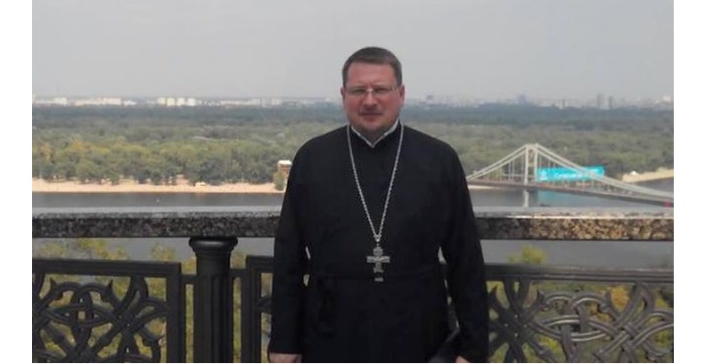 В Киеве после покушения скончался священник Московского патриархата