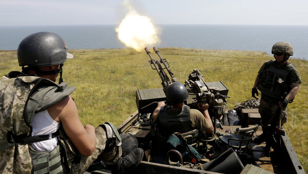 Киев намерен заявить ОБСЕ и СЦКК о нарушении ополченцами перемирия