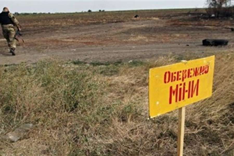 Defence Ministry of the DPR: Kiev’s military demine fields before attack on DPR