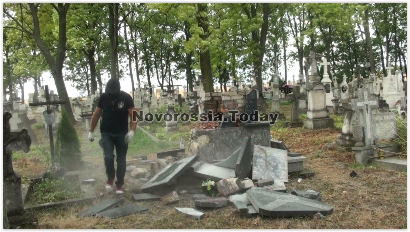 Banderowski pomnik w Wierzbicy: zniszczony! (foto+ video)