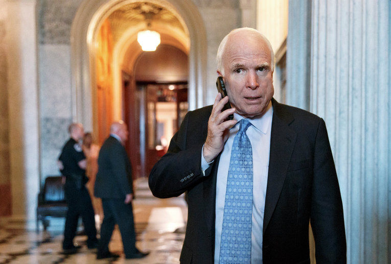 Plotnitskiy invites US Senator McCain to monitor elections in republic