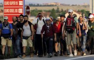 Власти Венгрии больше не планируют предоставлять беженцам автобусы, ночной рейс был разовой акцией