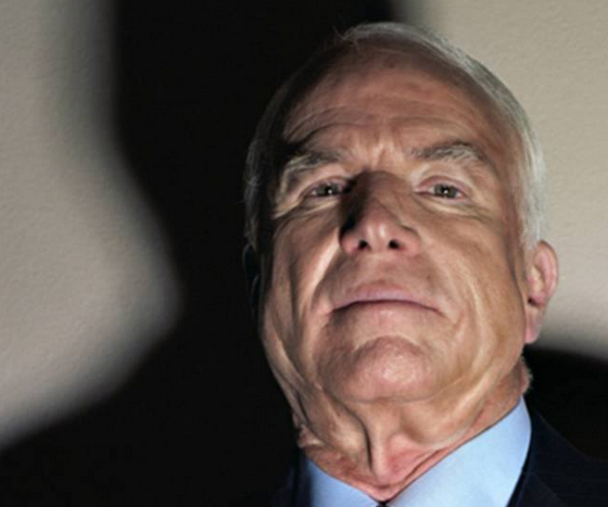 McCain Visits Puppet Regime Ukraine, Meets With Coup Leader Poroschenko