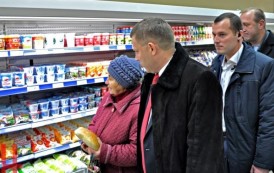 Otwarcie Republikańskiego Supermarketu w Debalcewo
