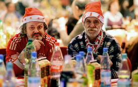 3000 Obdachlose und Bedürftige bei der Berliner Weihnachtsfeier