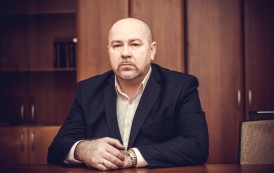 Wladislaw Berditschewskij über das Gesetzesprojekt “Konsularstatut der Donezker Volksrepublik”
