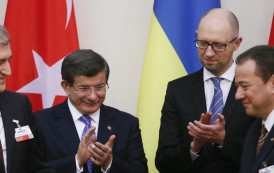 Militärabkommen zwischen Ankara und Kiew: Vorerst werden nur gebrauchte Uniformen geliefert