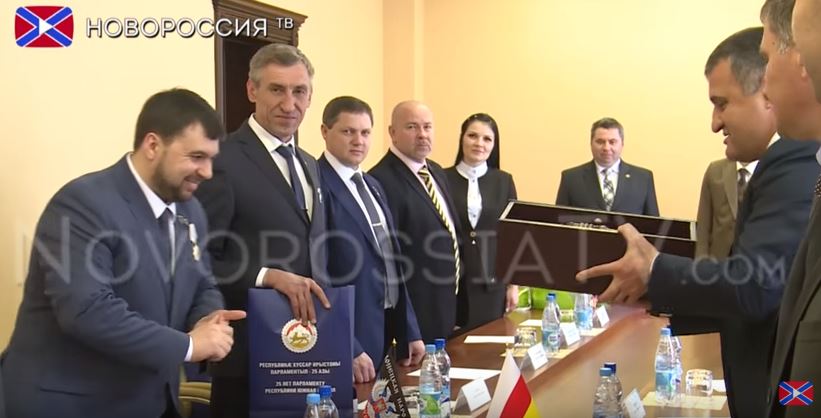 Commentary of Vladislav Berdichevskiy on Agreement of cooperation between the DPR and South Ossetia