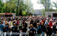 Des milliers de personnes se sont rassemblés à Odessa pour commémorer le 2e anniversaire du massacre du 2e mai 2014