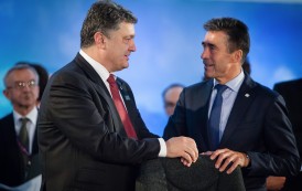 Die USA setzen ehemaligen NATO-Chef als Berater von Poroschenko ein