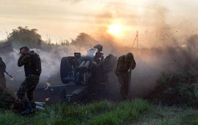 Officers of the JCCC evacuated from western suburb of Donetsk after the shelling by Kiev side