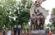 Monument to defenders of the Republic was opened in Lugansk
