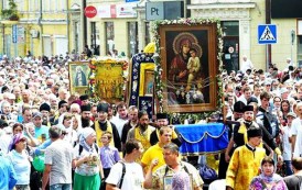 La procession panukrainienne: le bien en marche