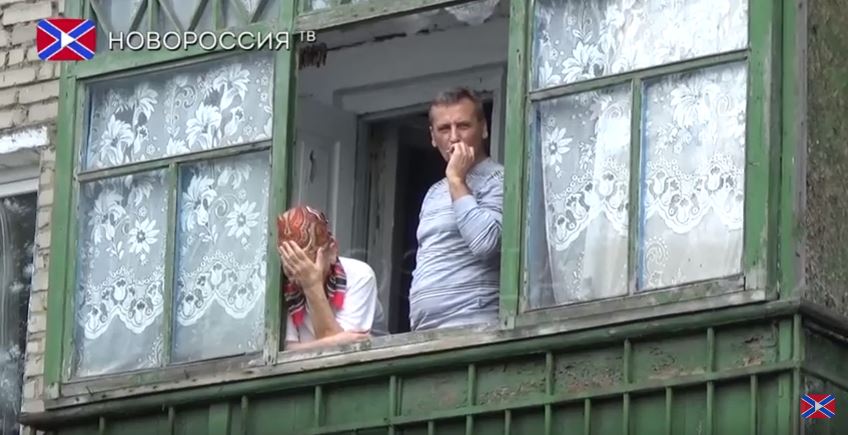 Dwellers of Yasinovataya subjected to shelling of Ukrainian hostile army again (VIDEO)