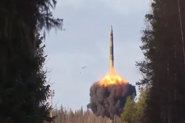 Russia test-fires Topol inter-continental ballistic missile