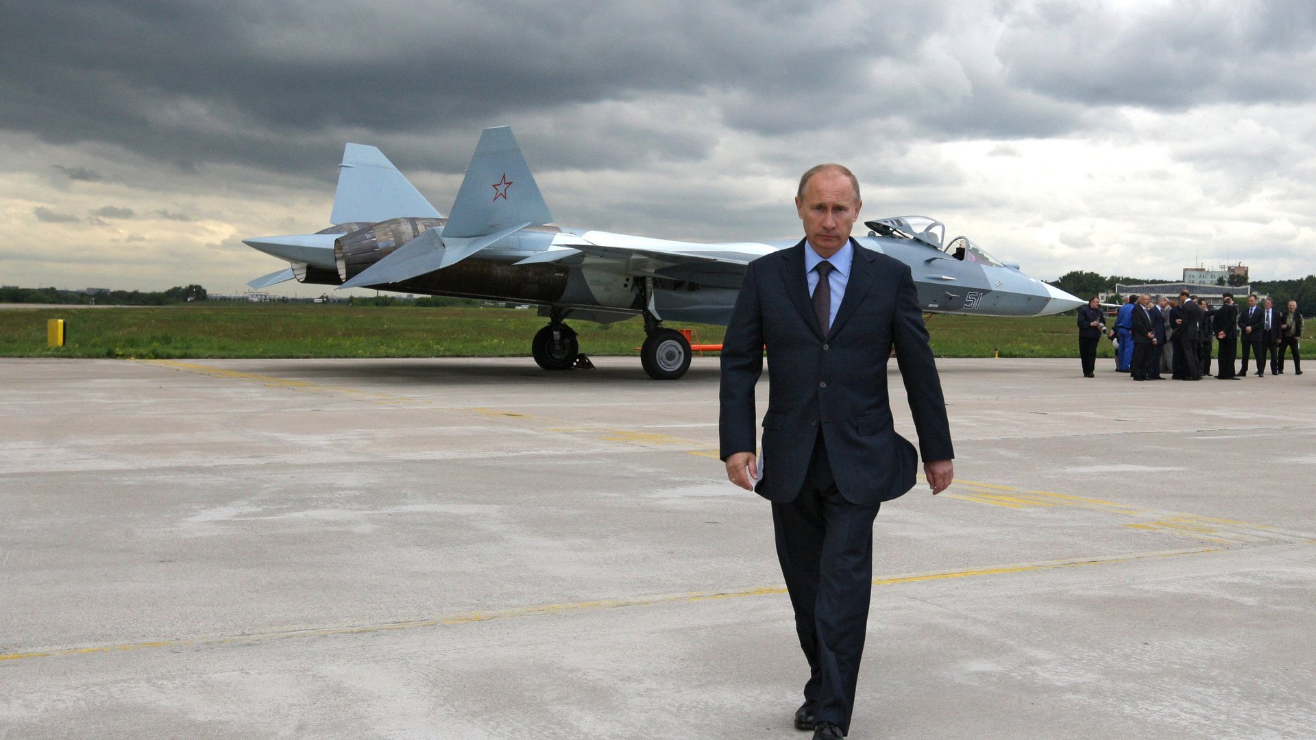 Putin arrives in Yerevan to take part in post-Soviet military bloc summit