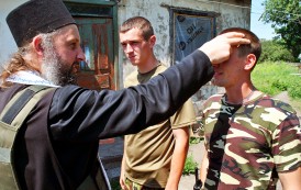 L’Occident lance une croisade contre le Donbass