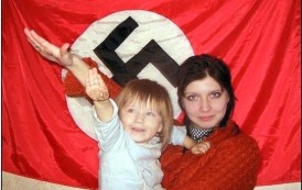 Une nazie kiévienne apprend le cannibalisme à ses enfants