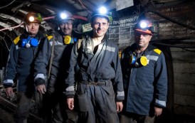 Предприятиям угольной промышленности требуется более 3,7 тысяч горняков