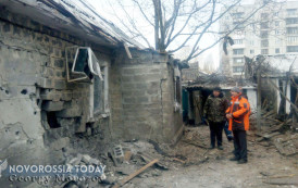 (ФОТО) Один человек получил множественные ранения в результате ночного обстрела ВСУ Куйбышевского района Донецка