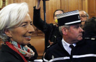 В Париже проходит суд над главным финансистом планеты, главой МВФ Кристин Лагард