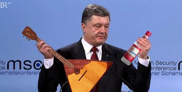 Coup Leader Of Ukraine, Madman Poroshenko Cries Out For A Global Alliance To Confront Russia, Again ,,,,
