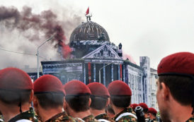 L’entraînement patriotique des jeunes Russes doit se faire sur une copie du Reichstag