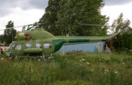 Ukraine Junta Military Helicoptor Mi-2 Chrashes Near Kramatorsk, Collision With Transmission Lines, All Dead On Board !