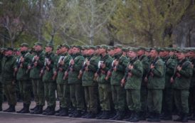 Тренировки ВС ДНР к параду Победы