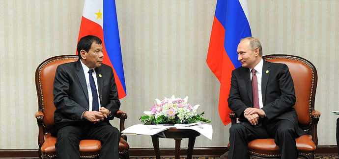 President of Philippines arrived to Moscow to ask President Putin about help in struggle with terrorist organizations