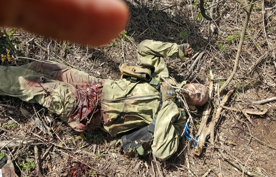 Nazi Ukraine Sabotage Unit Liquidated In The Debaltsevo Area, 3 Toy Soldiers Dead, 1 Badly Wounded But Escaped (Warning Of Photos)
